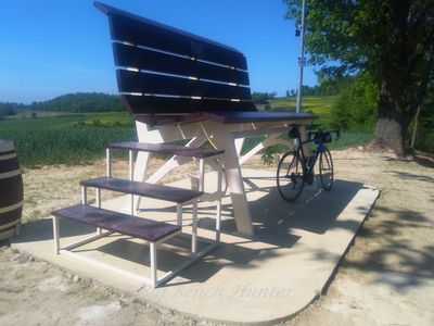 Big Bench 133 Fubine Monferrato Vinaccia su Beige